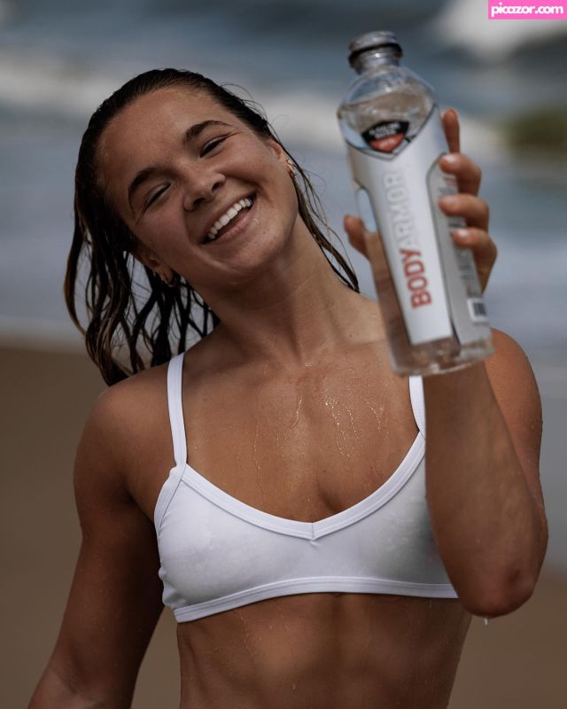 Sarah Dorough N8