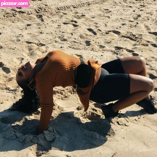 Bella Batista - Image