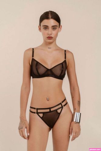 sofifernandez  - Image