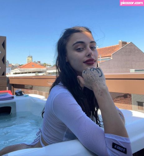 sofifernandez  - Image