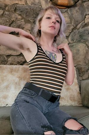 sweetfaebelle - Thumb