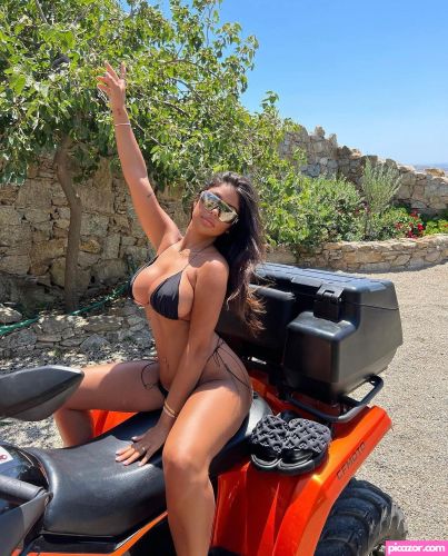 Mya Mills - Image