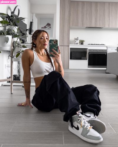 Jennifer Chong - Image
