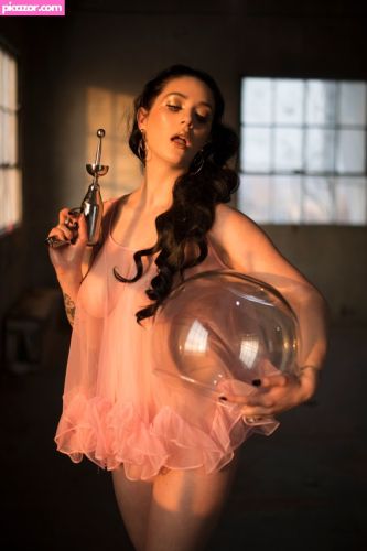 Mckenzie Eckels - Image