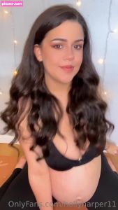 Hollyharper11  N8