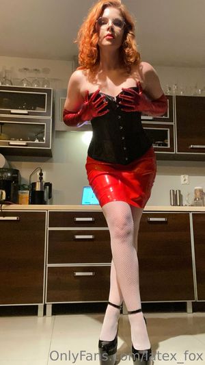 Latex Fox N1