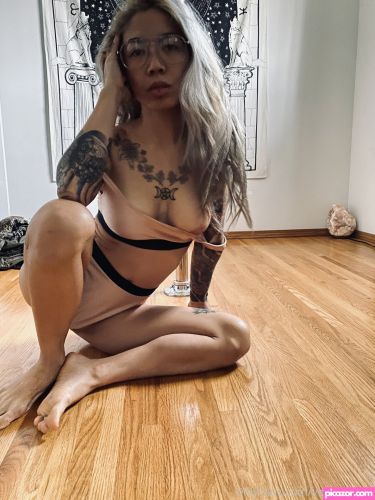 xveronikaxveilx - Image