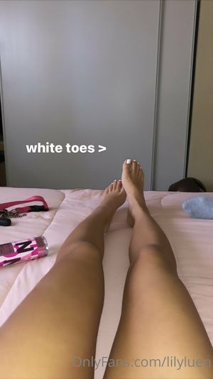 Lily Luen - Thumb