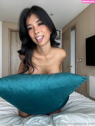 its vanessasize - Image