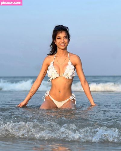 its vanessasize - Image