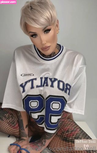 Tattoo doll - Image