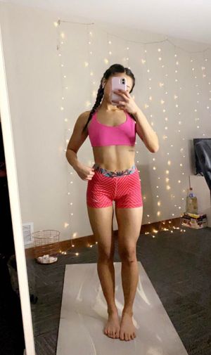 elliebunniexo N1