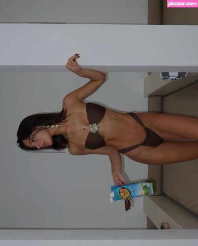 Olivia Grivas  - Image
