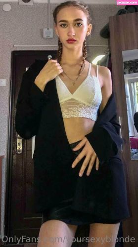 yoursexyblonde  - Image