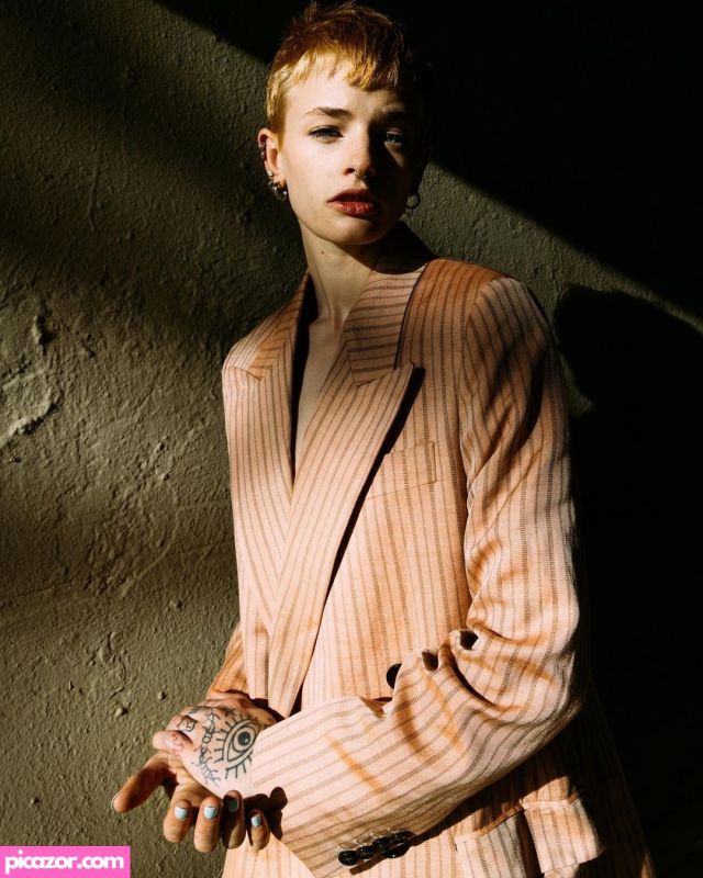 Esther McGregor  N31