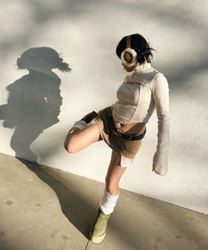 yu-ling-wu-1 photo #10 photo n 10