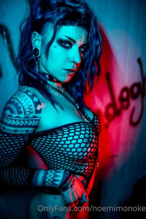 noemi-riot-1 photo #26 photo n 26