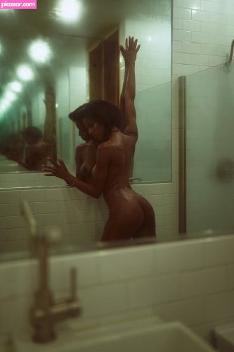 Luci Lane - Image