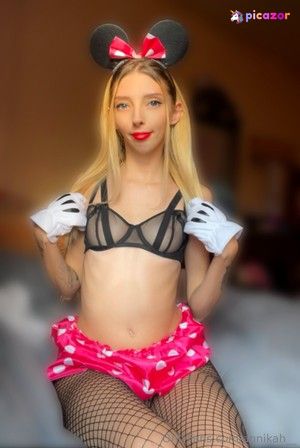 annikah__ N9