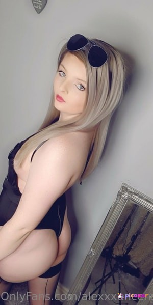 alexxxuncensoredx photo #8 photo n 8
