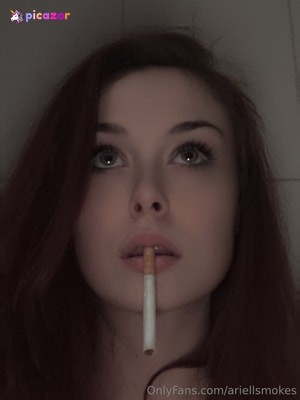 ariiel-smokes photo #8 photo n 8