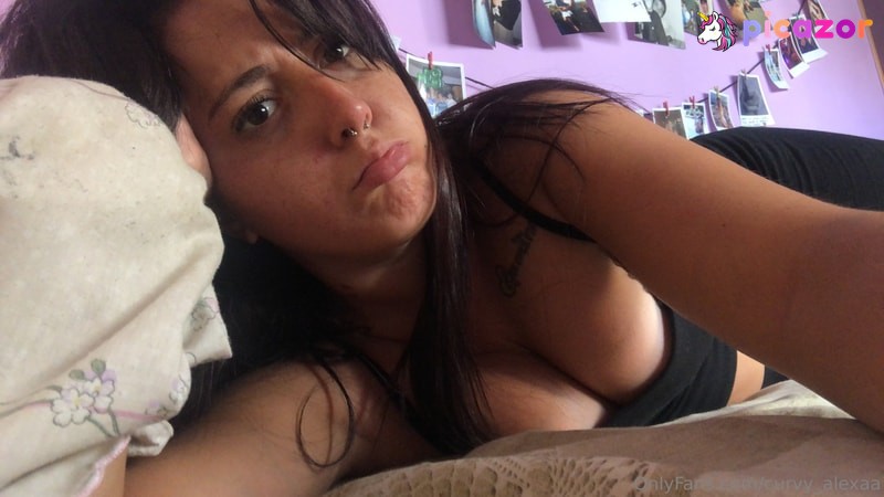 curvy_alexaa N25
