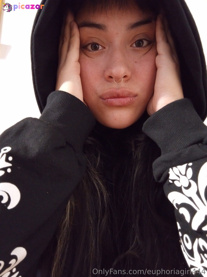 euphoriagirl444 N19