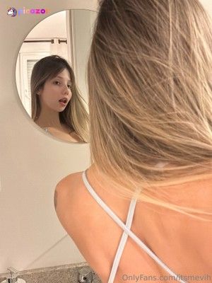 ava_waifu-1 photo #23 photo n 23
