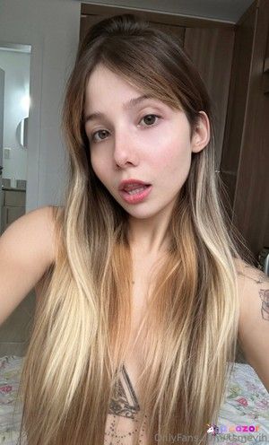 ava_waifu-1 photo #19 photo n 19