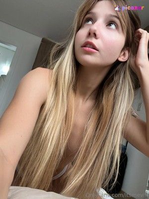 ava_waifu-1 photo #18 photo n 18