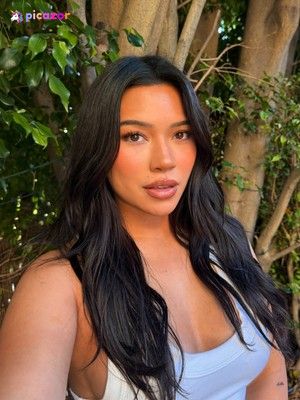 Julia Kelly N40