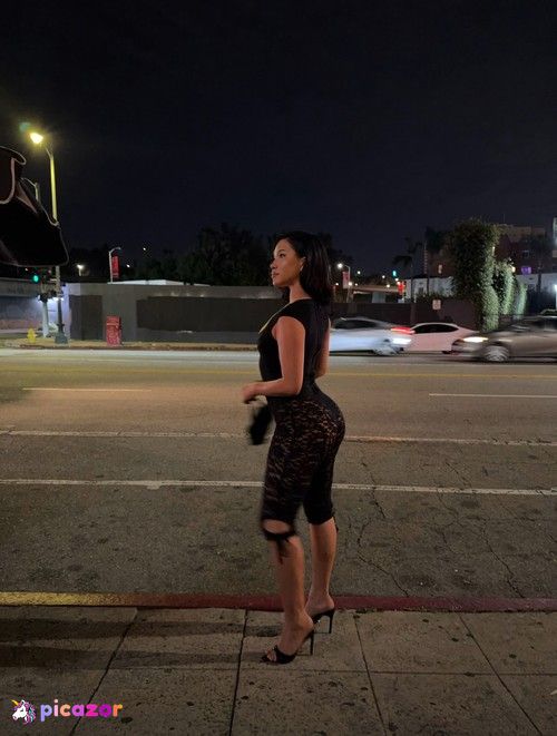 Julia Kelly - Image