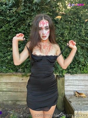 mysteriousmagsxxx photo #1 photo n 1