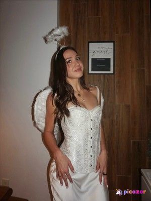 courtney-sarault photo #77 photo n 77