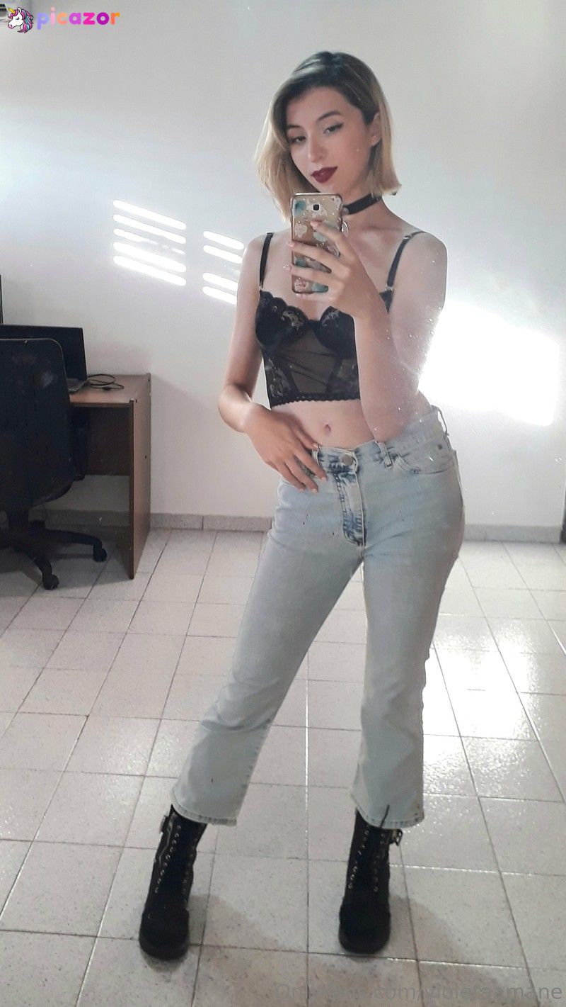 violetaamane N7