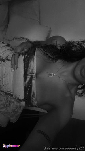 e-mily22 photo #8 photo n 8