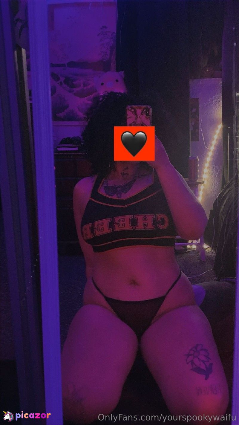 yourspookywaifu N31