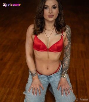 ellie_skyy N2