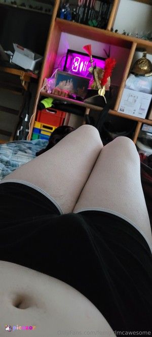 femgirlmcawesome photo #77 photo n 77