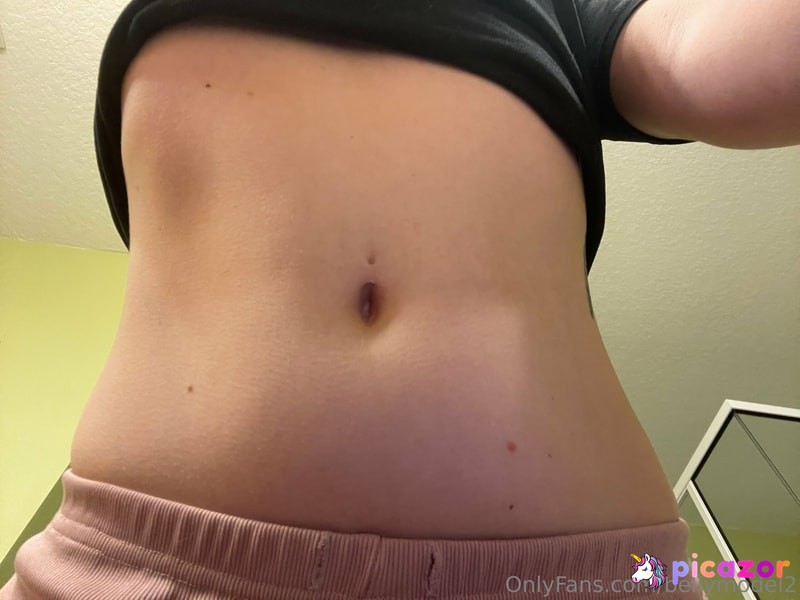 bellymodel2 N24