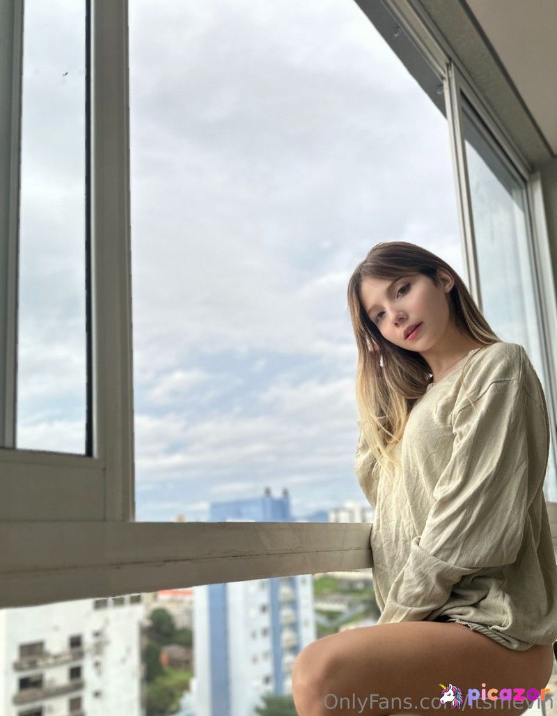 ava_waifu N69