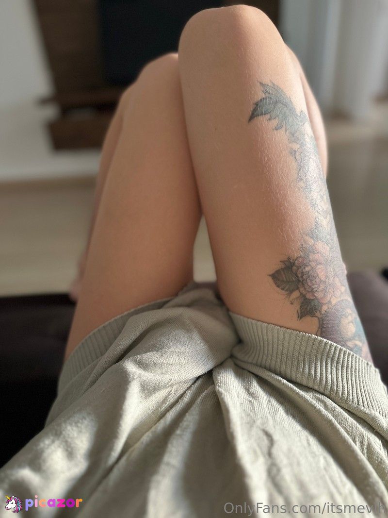 ava_waifu N63