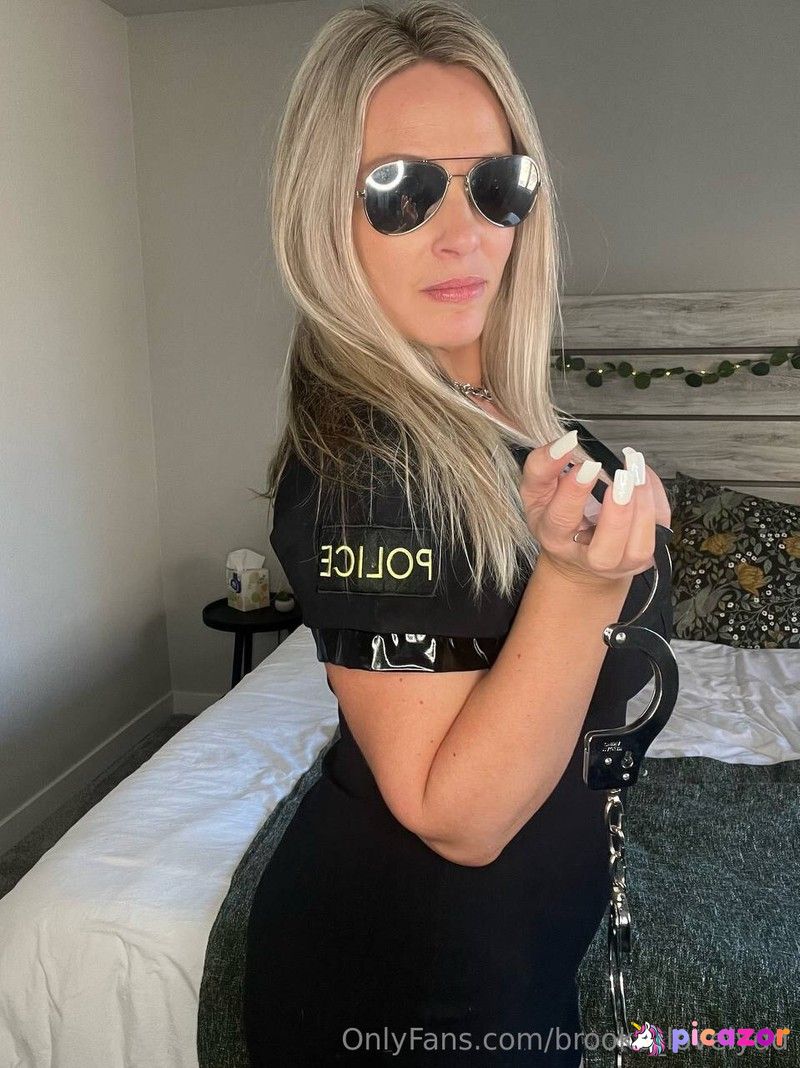 brooke_lovelydd N35
