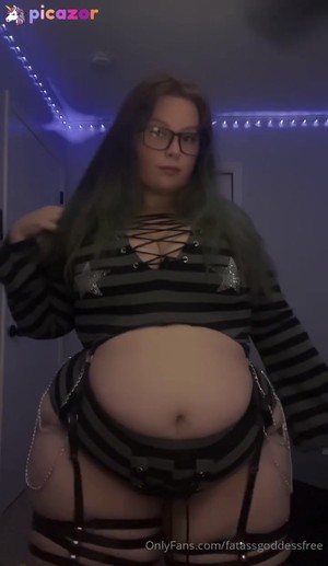 fatassgoddessfree video #22 photo n 22