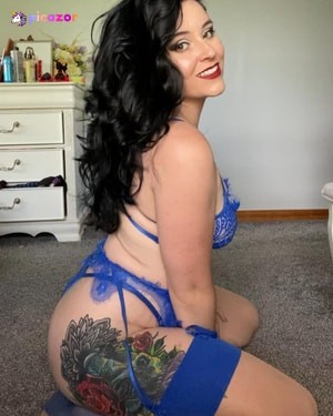 Boudoir_mom - Thumb