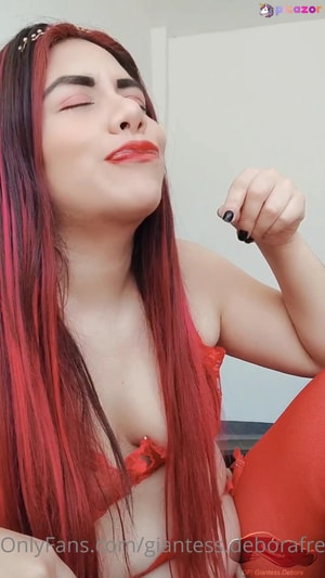 giantess-deborafree video #18 photo n 18