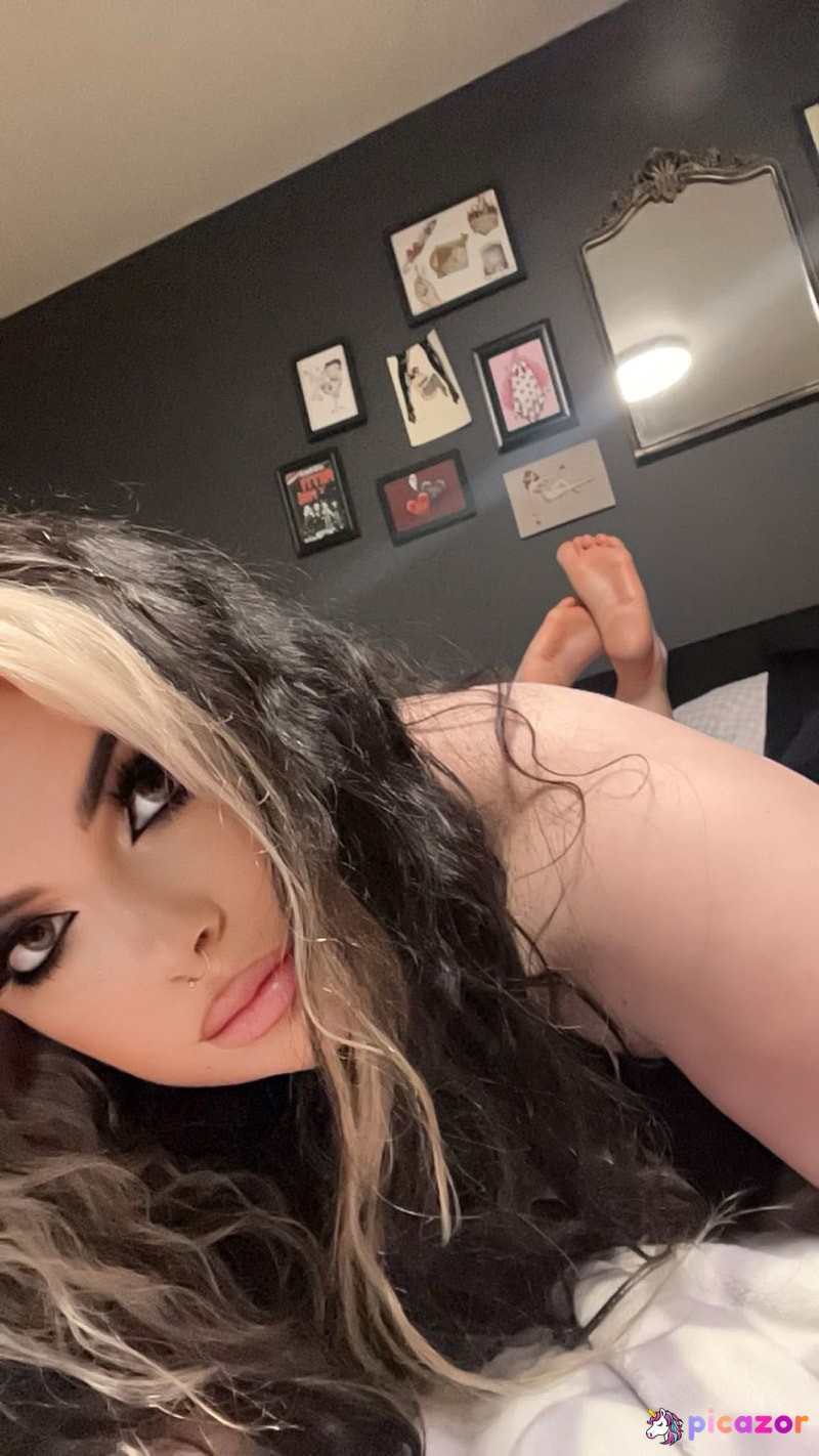 sadgirlnicole N14
