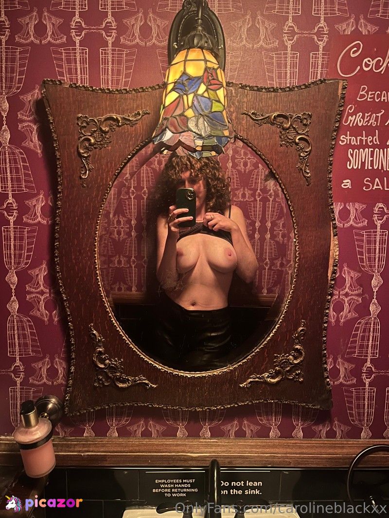 carolineblackxx N11