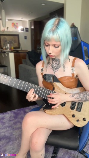 danisophiaxxx video #8 photo n 8
