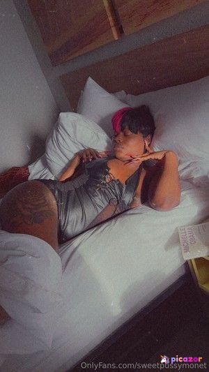 sweetpussymonet N2